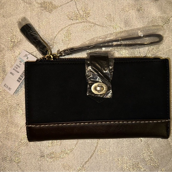 Maurice’s wallet large wristlet wallet NWT w/ callouts - Picture 6 of 11